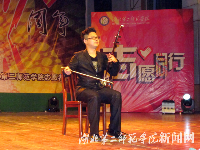 6 激扬赛马曲.jpg